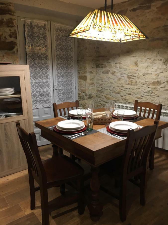 דירות קנגס דל נרסאה Narcea Turismo Real מראה חיצוני תמונה